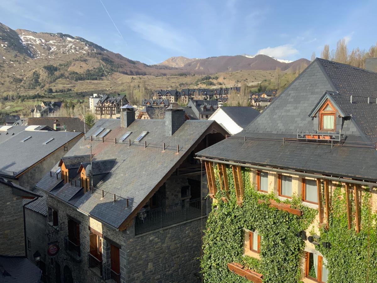 Esplendido Atico En Sallent Con Vistas Sallent de Gállego